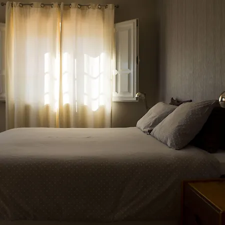 Bed & Breakfast Magnolia Leiria